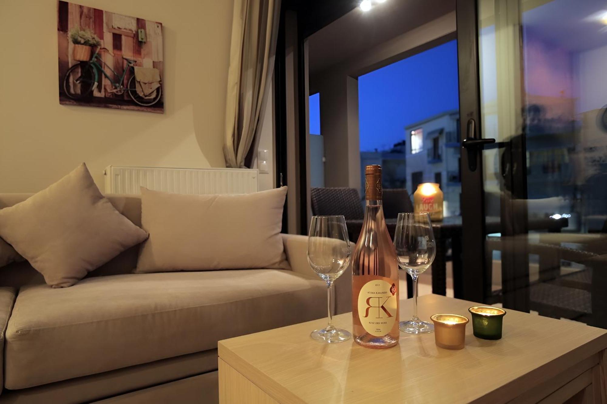 Onyx City Center Apartment With Parking Heraklion  Ngoại thất bức ảnh